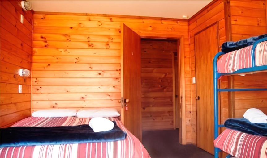 Bedroom 3, Altamont Lodge, Queenstown-Lakes