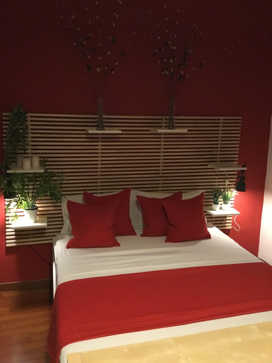 Bedroom 3, DuomoSuite, Napoli