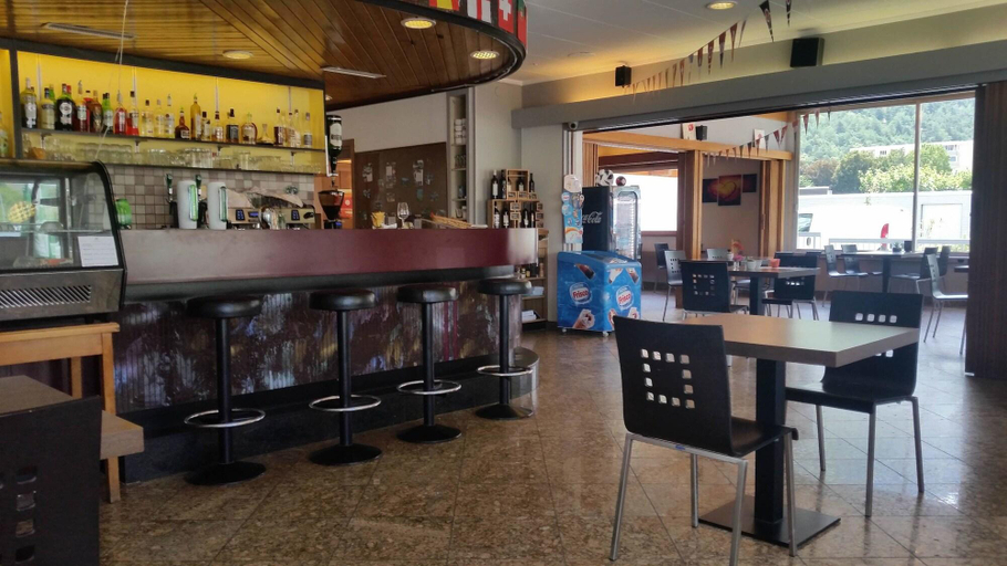 Public Area 2, Motel Des Sports, Martigny