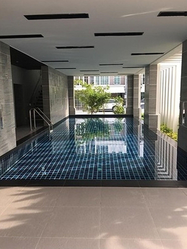 Public Area 2, Splash, Bang Na