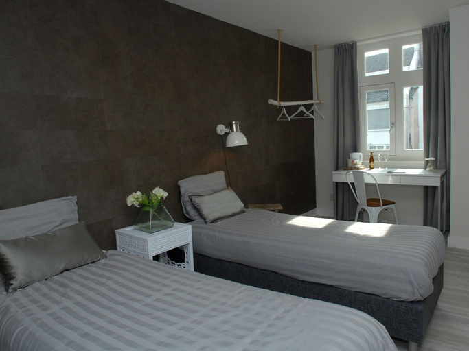 Bedroom 3, Boutique Hotel Nouveau Van Ham, Breda