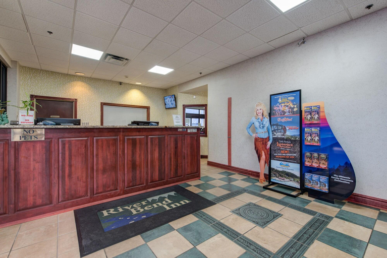 Public Area 3, River Bend Inn, Sevier