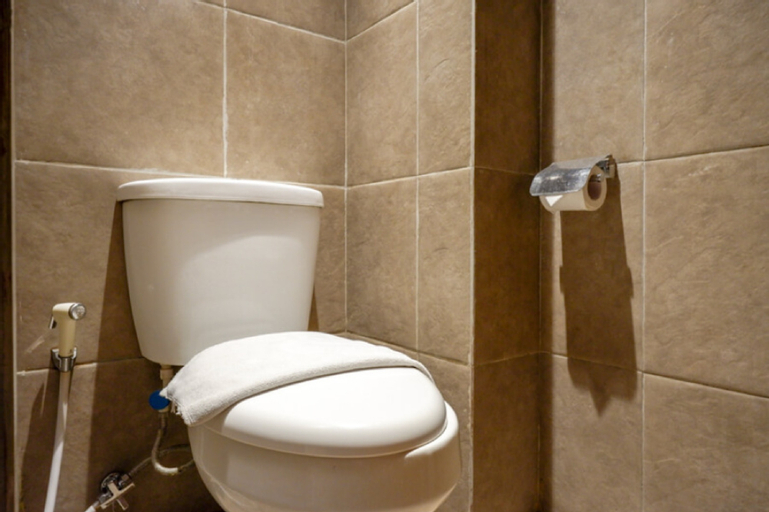 Bathroom 30