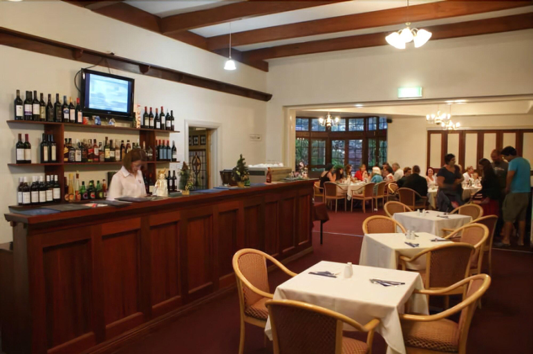 Food & Drinks 4, Nelsons of Bridgetown, Bridgetown-Greenbushes