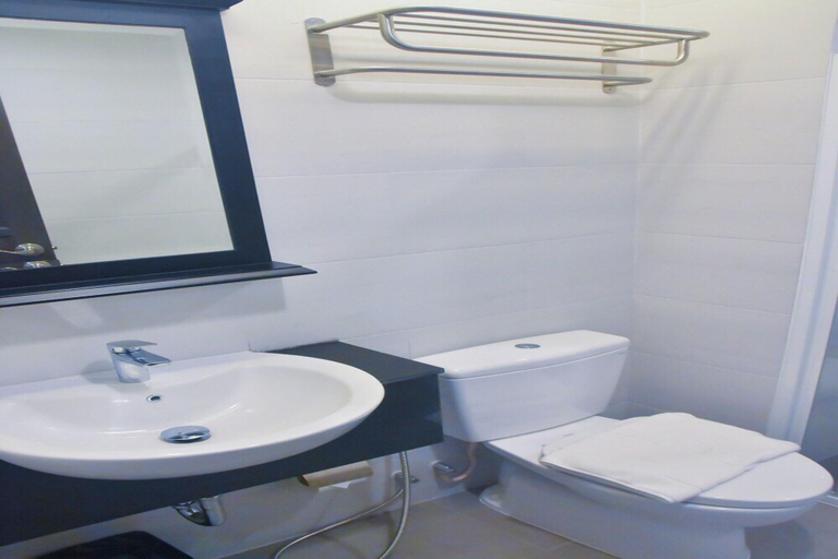 Bathroom 4, Marquise Boutique Hotel, Muang Rayong