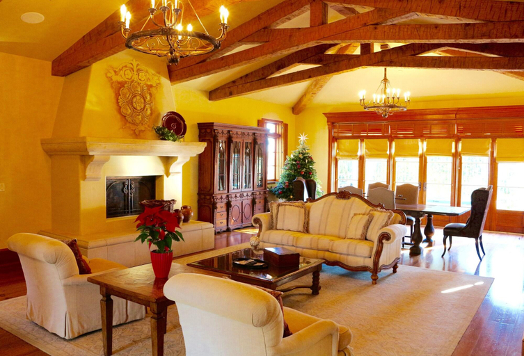 Public Area 4, Calipaso Winery, San Luis Obispo