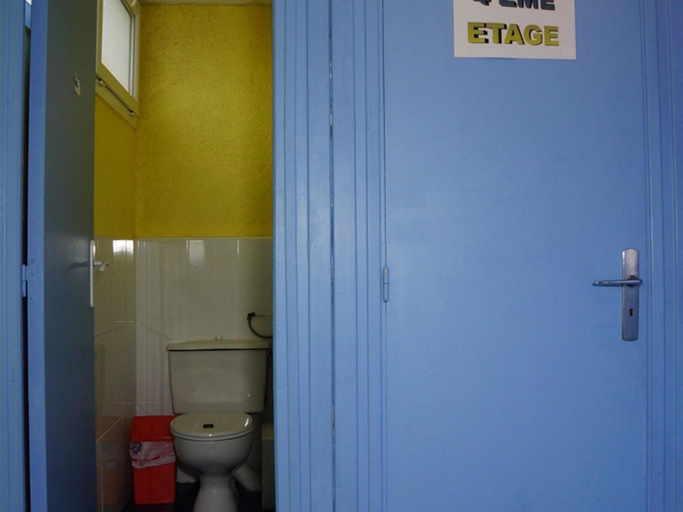 Public Area 2, Le Richelieu, Pyrénées-Orientales