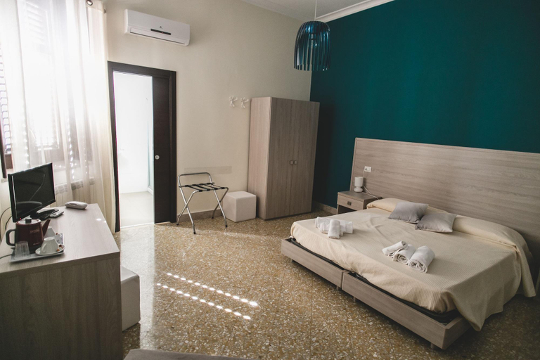 Bedroom 5, Il Quadrifoglio Room&Suite, Palermo