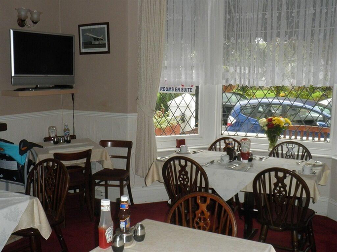 Food & Drinks 5, The Jacaranda Hotel, Torbay