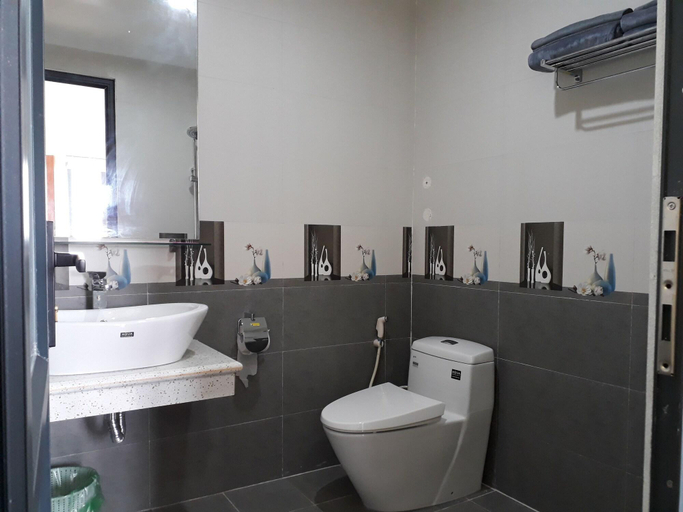 Bathroom 3, Vu Ha Hotel Hai Phong, Cát Hải