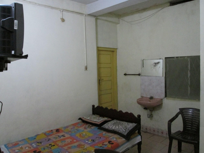 Public Area 2, St.Antonys Lodge Ernakulam Market, Ernakulam