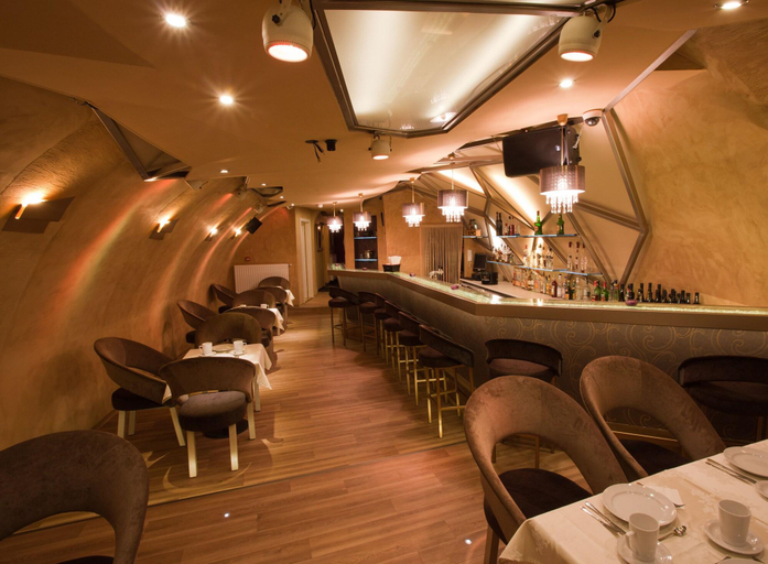 Food & Drinks 5, Barokk Hotel Promenád Gyor, Győr