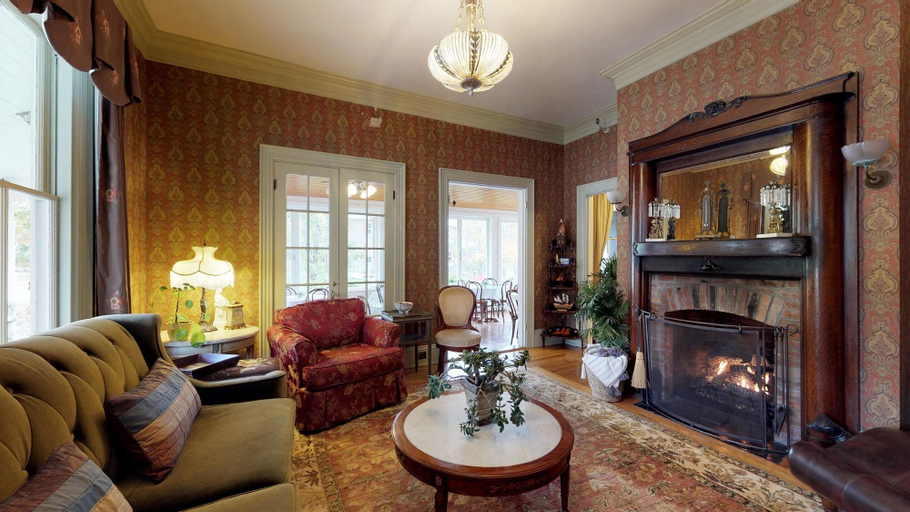 Public Area, Holbrook House, Hancock