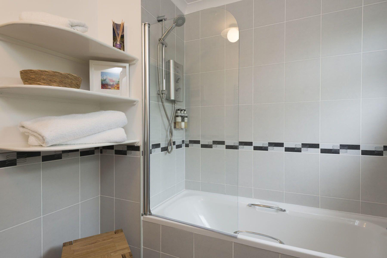 Bathroom 4, Carters Rest Guest House , Highland