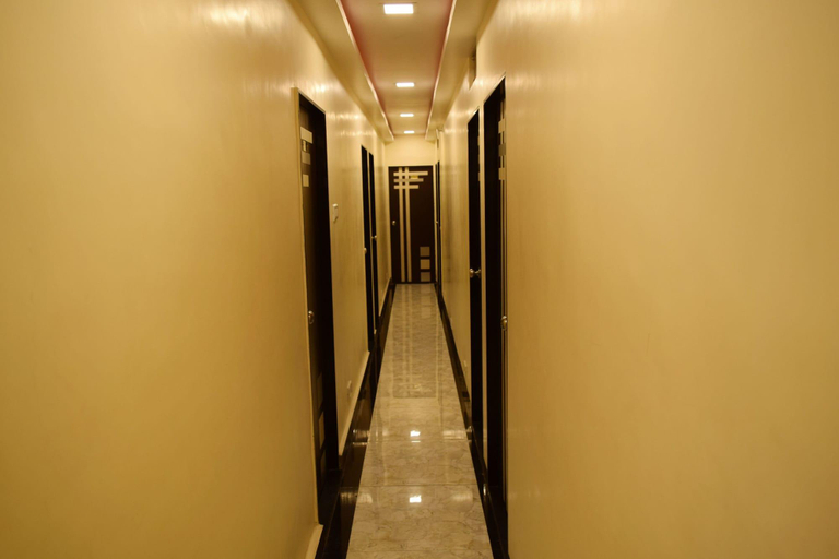 Public Area 2, Hotel Grand Palace Inn, Mumbai Suburban