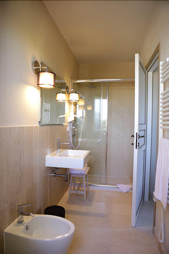 Bathroom 5, Avion B&B, Cagliari