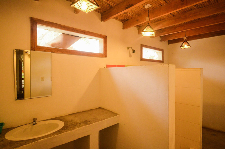 Bathroom, La Casa de Sebas, Talara