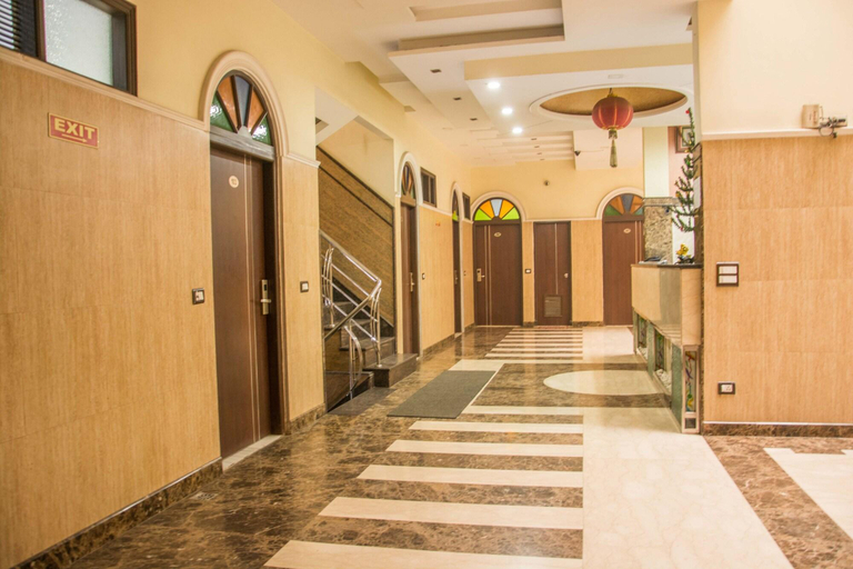 Public Area 2, Hotel Wall City, Delhi