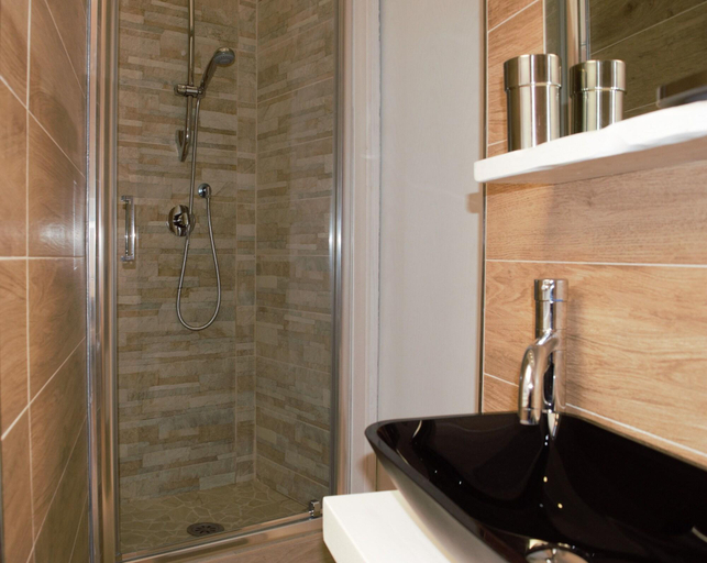 Bathroom 4, B&B Filangieri, Napoli