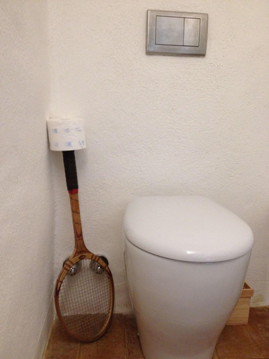 Bathroom 5, Greeneria, Cuneo