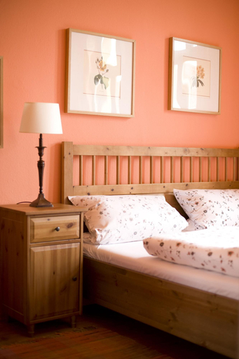 Bedroom 4, Zum Hauenden Schwein, Wittenberg