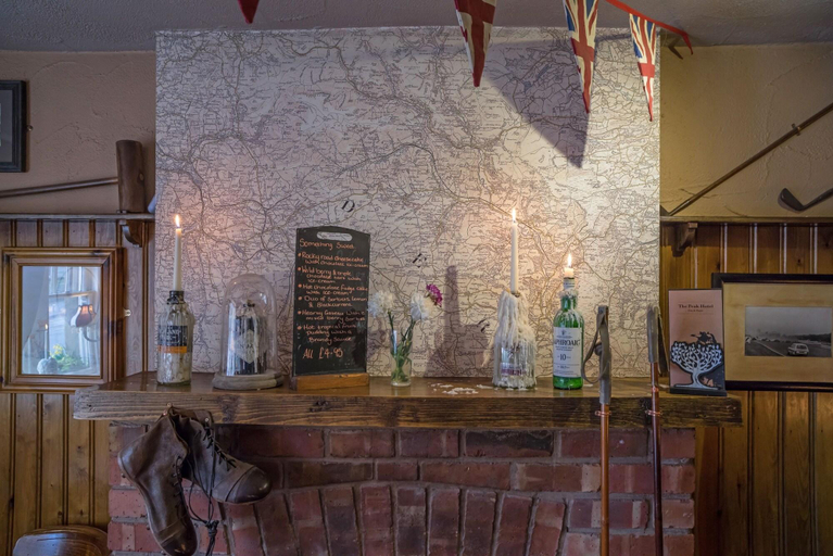 Public Area, The Peak Hotel, Derbyshire