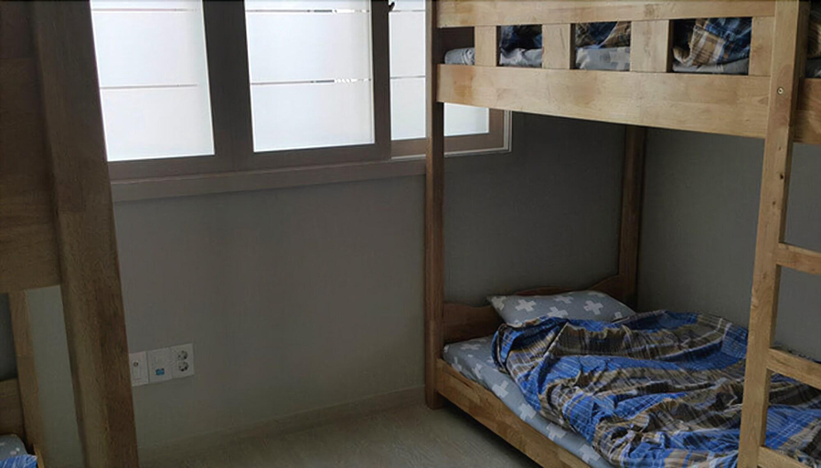 Public Area 3, Guest House Manna - Hostel, Buk