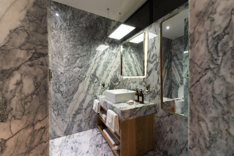 Bathroom 4, Ignacia Guest House, Mexico City