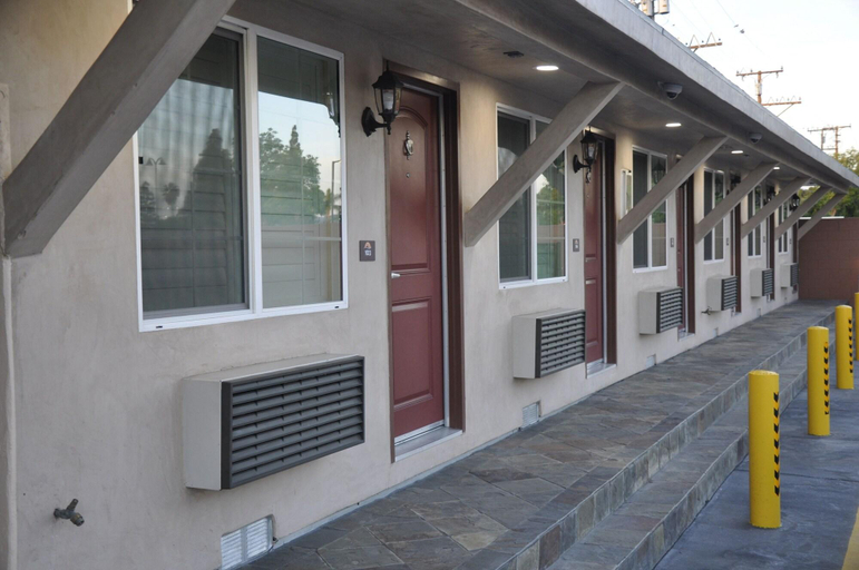 Public Area 2, Sun Light Motel, Los Angeles