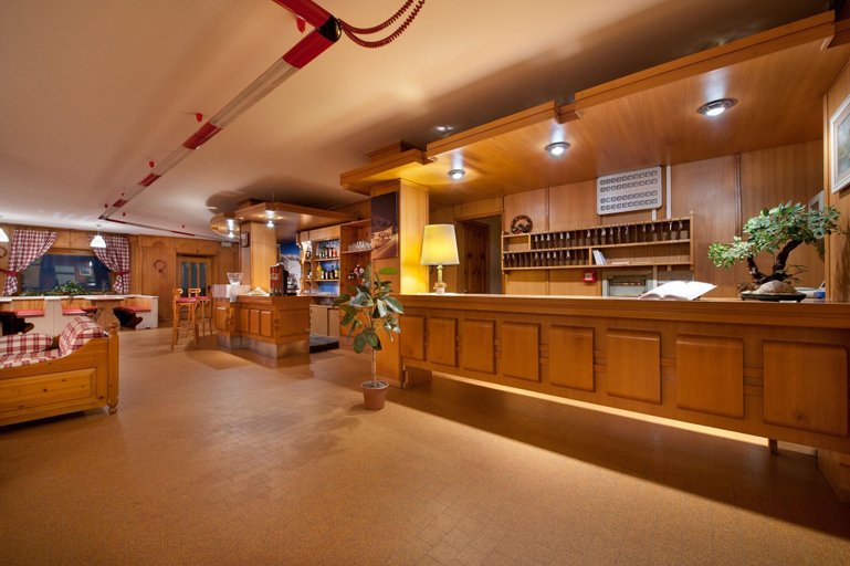 Public Area 2, Hotel Teola, Sondrio