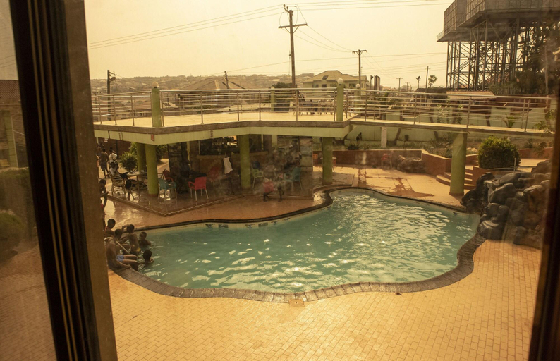 Sport & Beauty 5, Crown Liberty Hotel, Accra
