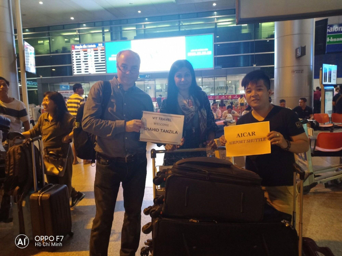 Food & Drinks, AirAnC 602 - Free Airport Shuttle, Tân Bình