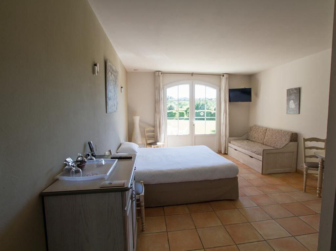 Bedroom 3, Résidences de Métifiot, Bouches-du-Rhône