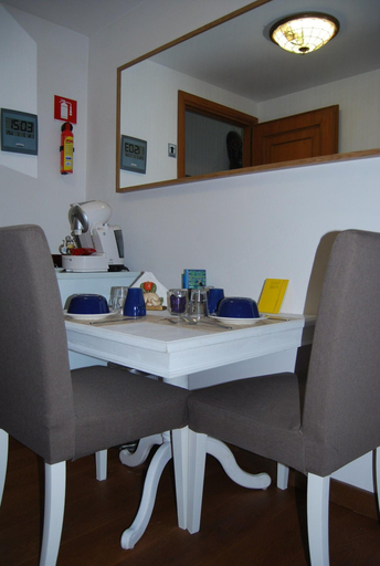 Bedroom 3, Pettinary Village, Rome