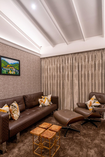 Public Area 4, The Radh Hotel, K.F.G. & G. Korale
