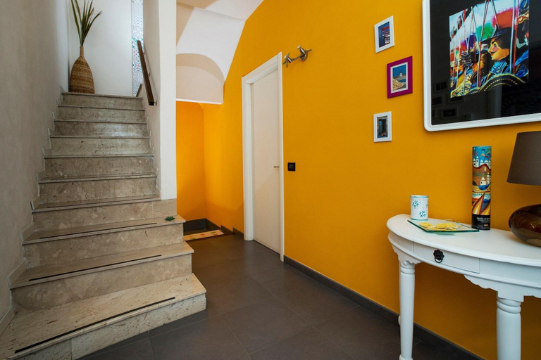 Public Area 3, zammu bed and breakfast, Trapani