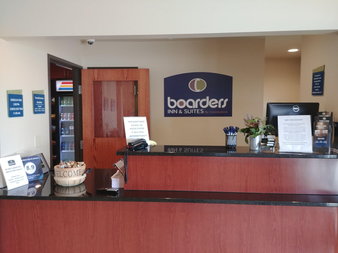 Public Area 3, Boarders Inn & Suites by Cobblestone Hotels – Broken Bow, Custer