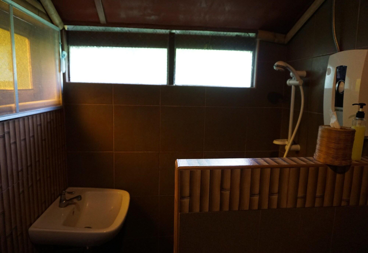 Bathroom 4, Jiang Lha Village By Zuzu, Mae Rim