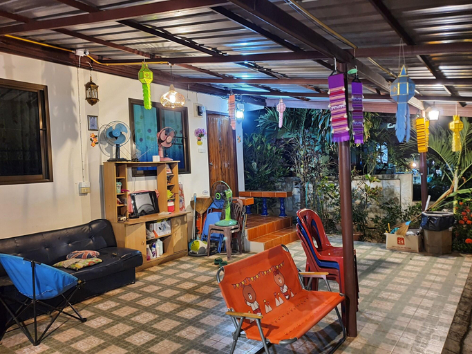 Public Area 3, Bunrapee House, Muang Nan