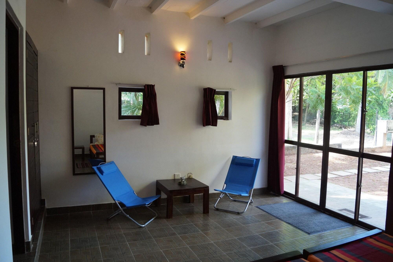 Public Area 3, Sri Beach Bungalows and Villa, Nattandiya