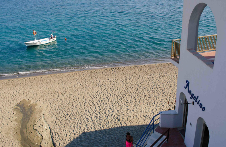 Exterior & Views 2, Hotel Angelino, Napoli