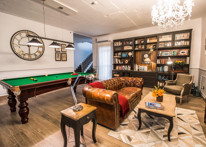 Public Area 4, De Rohan B&B