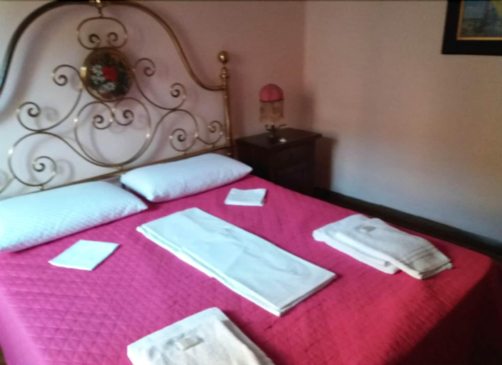 Bedroom 4, B&B da Selly, Mantua