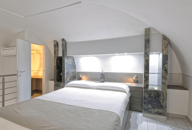 Bedroom 4, ES Suites, Napoli
