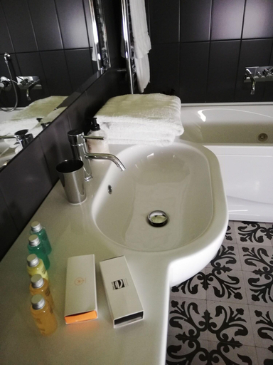 Bathroom 3, 120 Rodionoff Palermo Hotel B & B, Palermo