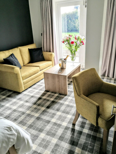 Public Area 2, The Piebald Inn, North Yorkshire