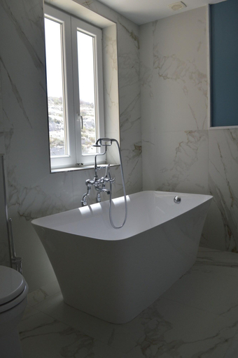 Bathroom 5, Cesca Boutique Hotel