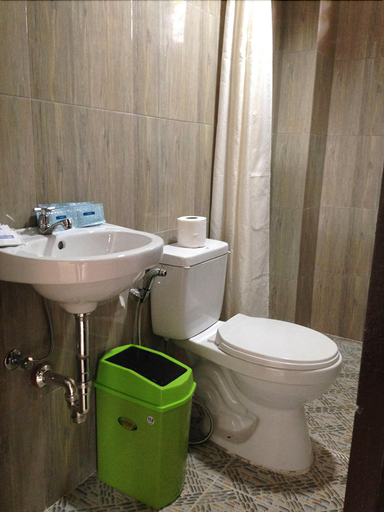 Bathroom 5, Pamana Resorts and Hotels, Nasugbu