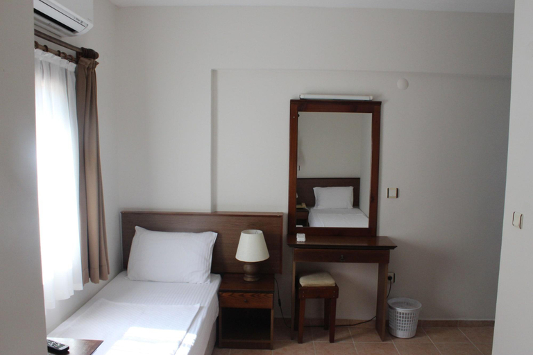 Bedroom 5, Oya Boutique Hotel & Suites, Bodrum