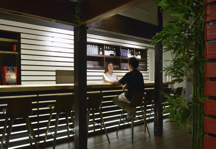 Public Area 2, ZEN Hostel, Yamanouchi